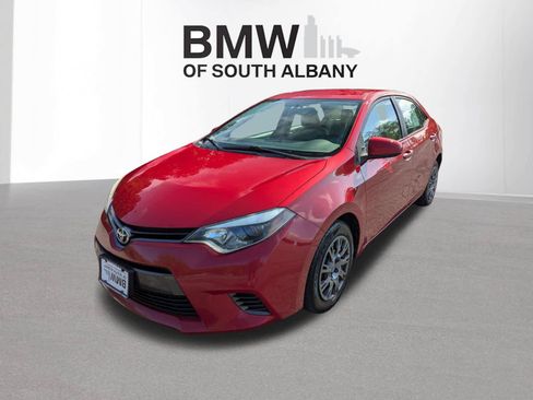 Used 2016 Toyota Corolla LE FWD image 9