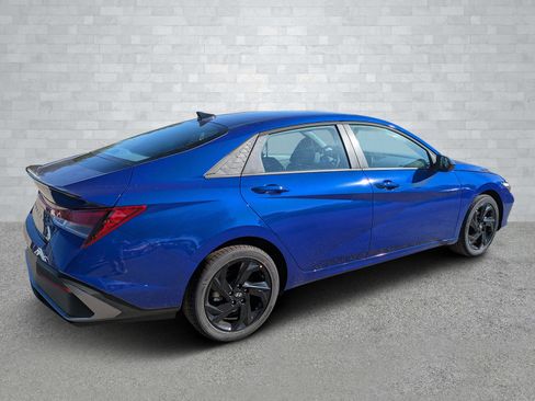 New 2026 Hyundai Elantra Sport image 5