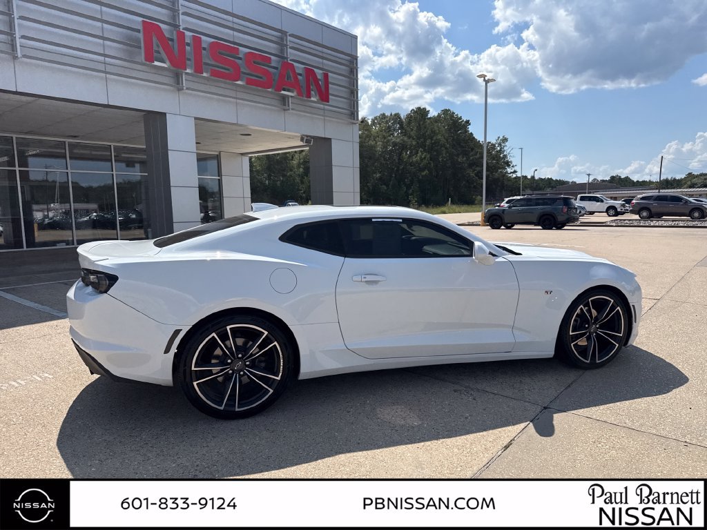 Used 2021 Chevrolet Camaro LT w/ RS Package RWD image 7