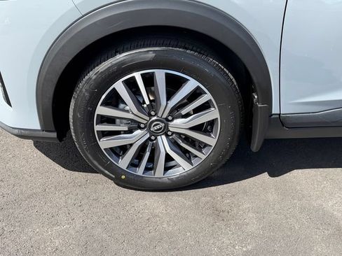 Certified 2023 Nissan Kicks SV FWD image 26