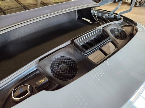 Used 2018 Porsche 911 Carrera RWD image 53