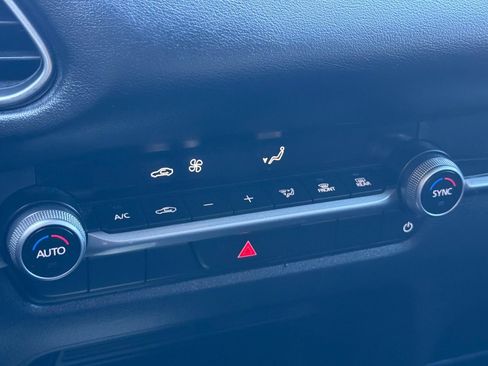 Used 2025 MAZDA CX-30 AWD 2.5 S w/ Select Sport Pkg image 31