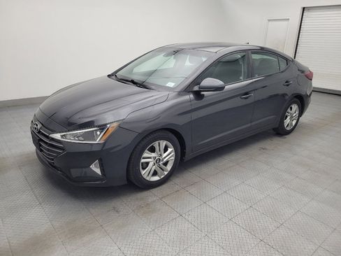 Used 2020 Hyundai Elantra SEL w/ Cargo Package (C1) FWD image 2