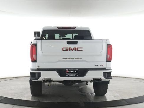 Used 2023 GMC Sierra 1500 AT4 w/ AT4 Premium Package AWD/4WD image 11