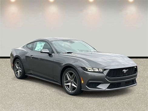 New 2026 Ford Mustang Coupe image 3