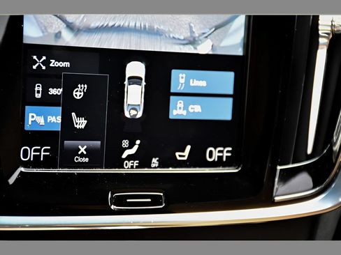 Used 2018 Volvo S90 T5 Momentum w/ Convenience Package FWD image 22