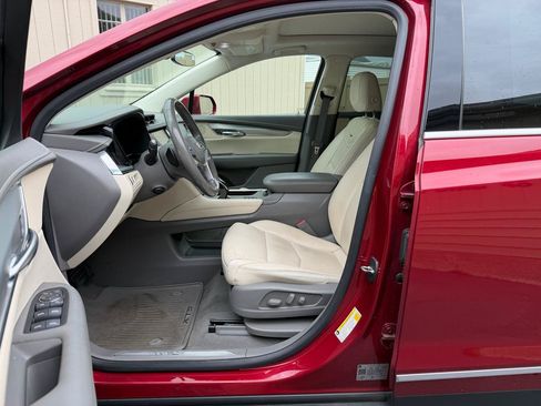 Used 2019 Cadillac XT5 Luxury AWD/4WD image 14