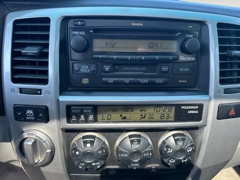 Used 2005 Toyota 4Runner Sport AWD/4WD image 14