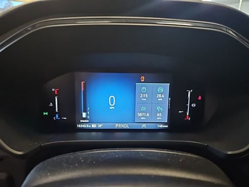 Used 2025 Ford Escape ST-Line image 21