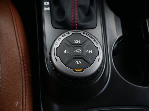 Certified 2024 Ford Bronco Heritage Edition image 22