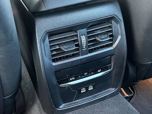 Used 2023 BMW i4 eDrive35 w/ Premium Package image 13