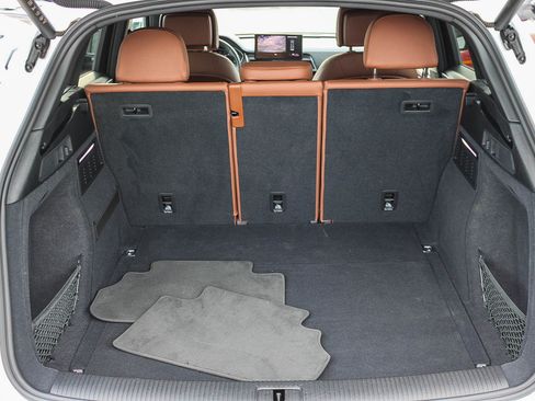 Used 2024 Audi Q5 2.0T Premium image 26