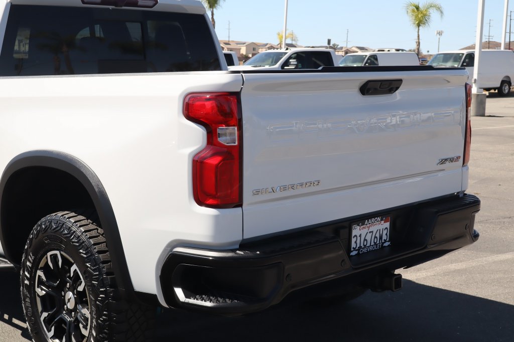 Used 2024 Chevrolet Silverado 1500 ZR2 AWD/4WD image 16