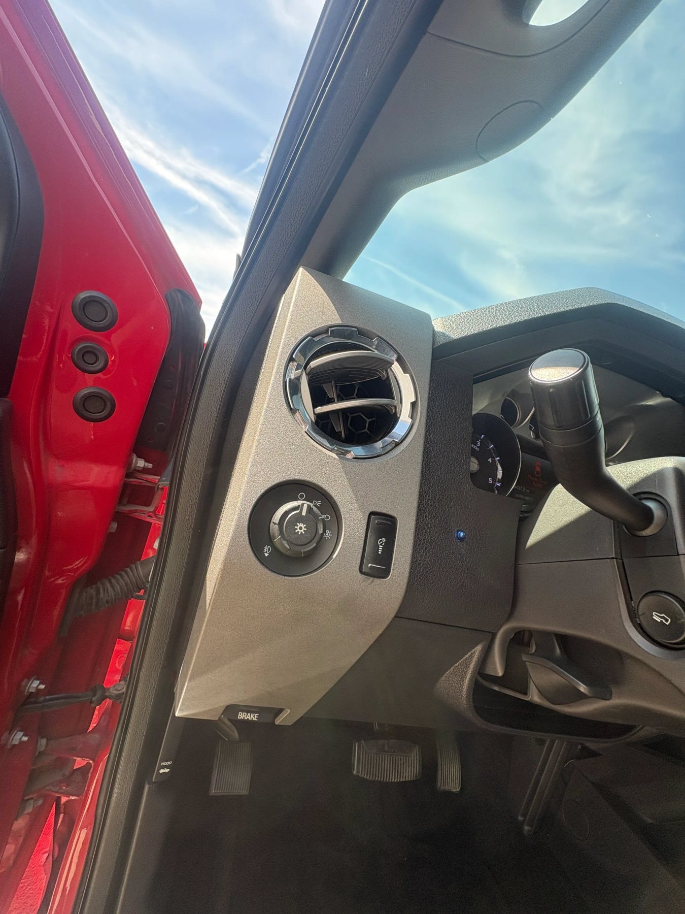 Used 2011 Ford F250 Lariat w/ Lariat Interior Pkg RWD image 28