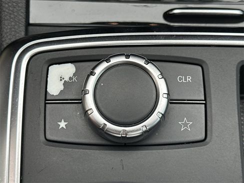 Used 2014 Mercedes-Benz ML 350 4MATIC image 35