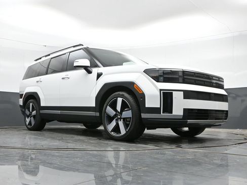 Used 2024 Hyundai Santa Fe Limited FWD image 43