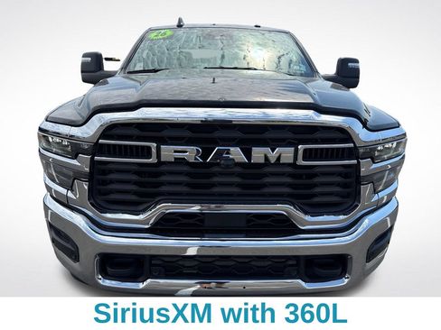 Used 2026 RAM 2500 Big Horn AWD/4WD image 9