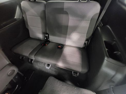 Used 2023 Chevrolet Traverse LT image 26