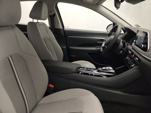 Used 2021 Hyundai Sonata SE FWD image 21