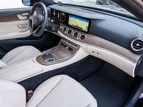 Used 2023 Mercedes-Benz E 350 4MATIC Sedan w/ Premium Package image 26