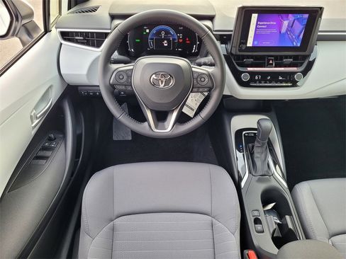 New 2026 Toyota Corolla SE image 7