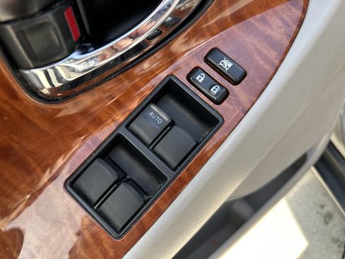 Used 2008 Toyota Camry XLE image 14