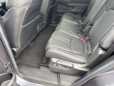 Certified 2025 Honda Pilot Elite image 13