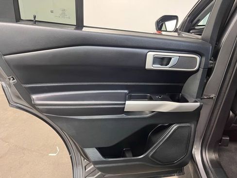 Used 2023 Ford Explorer XLT w/ Equipment Group 202A image 19