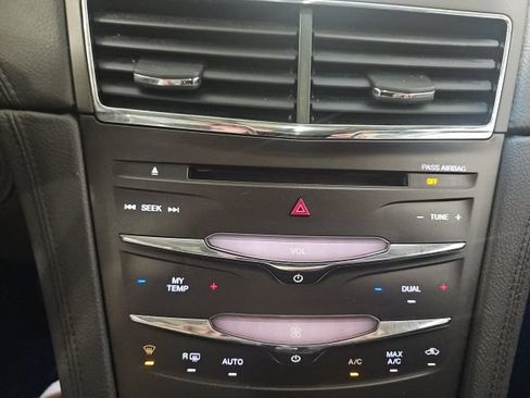 Used 2017 Lincoln MKT AWD w/ Technology Package image 15