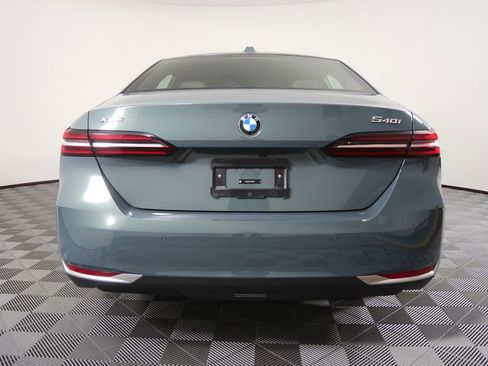 Certified 2025 BMW 540i xDrive image 4