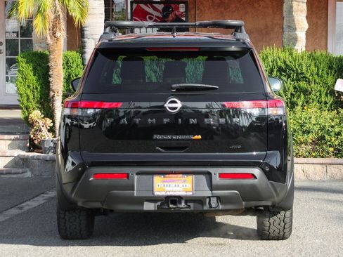 Used 2023 Nissan Pathfinder Rock Creek image 7