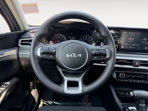 Used 2022 Kia K5 LXS FWD image 13