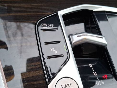 Used 2023 BMW X7 xDrive40i image 19