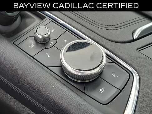 Certified 2022 Cadillac XT5 Premium Luxury AWD/4WD image 40