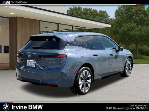 Used 2026 BMW iX xDrive45 image 8