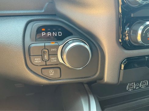 Used 2025 RAM 1500 Tradesman AWD/4WD image 9