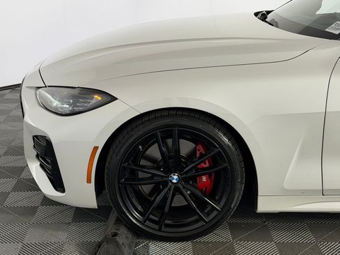 Used 2024 BMW 430i Convertible w/ M Sport Package image 11