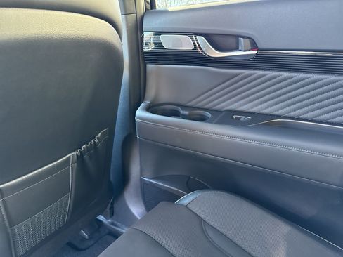 Used 2025 Hyundai Palisade Calligraphy image 20