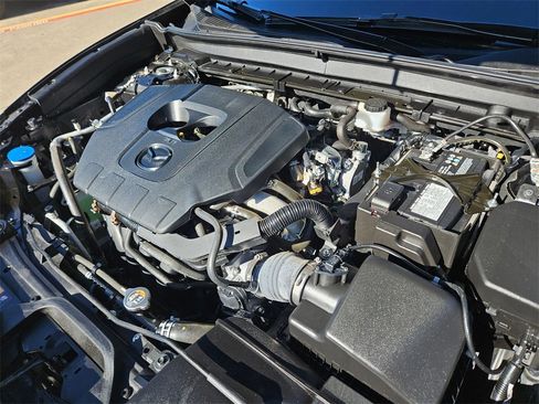 Used 2025 MAZDA CX-30 AWD 2.5 S w/ Preferred Package image 25