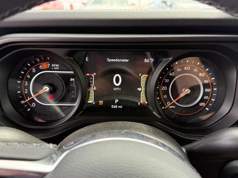 New 2025 Jeep Wrangler Unlimited Sahara AWD/4WD image 30