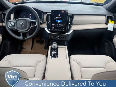 New 2026 Volvo XC90 B5 Core w/ Protection Package