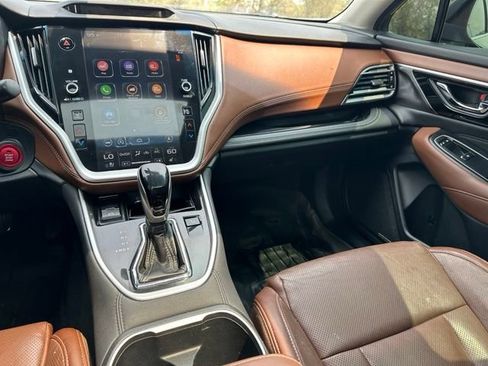 Used 2020 Subaru Outback Touring AWD/4WD image 14