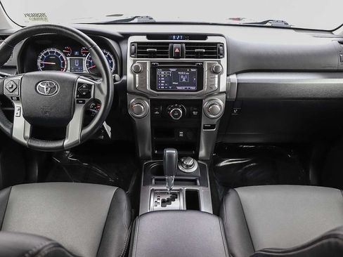 Used 2018 Toyota 4Runner SR5 Premium AWD/4WD image 13