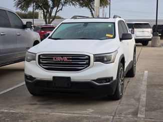 Used 2017 GMC Acadia SLT video 1