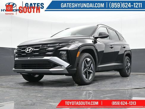Used 2025 Hyundai Tucson SEL AWD/4WD image 43