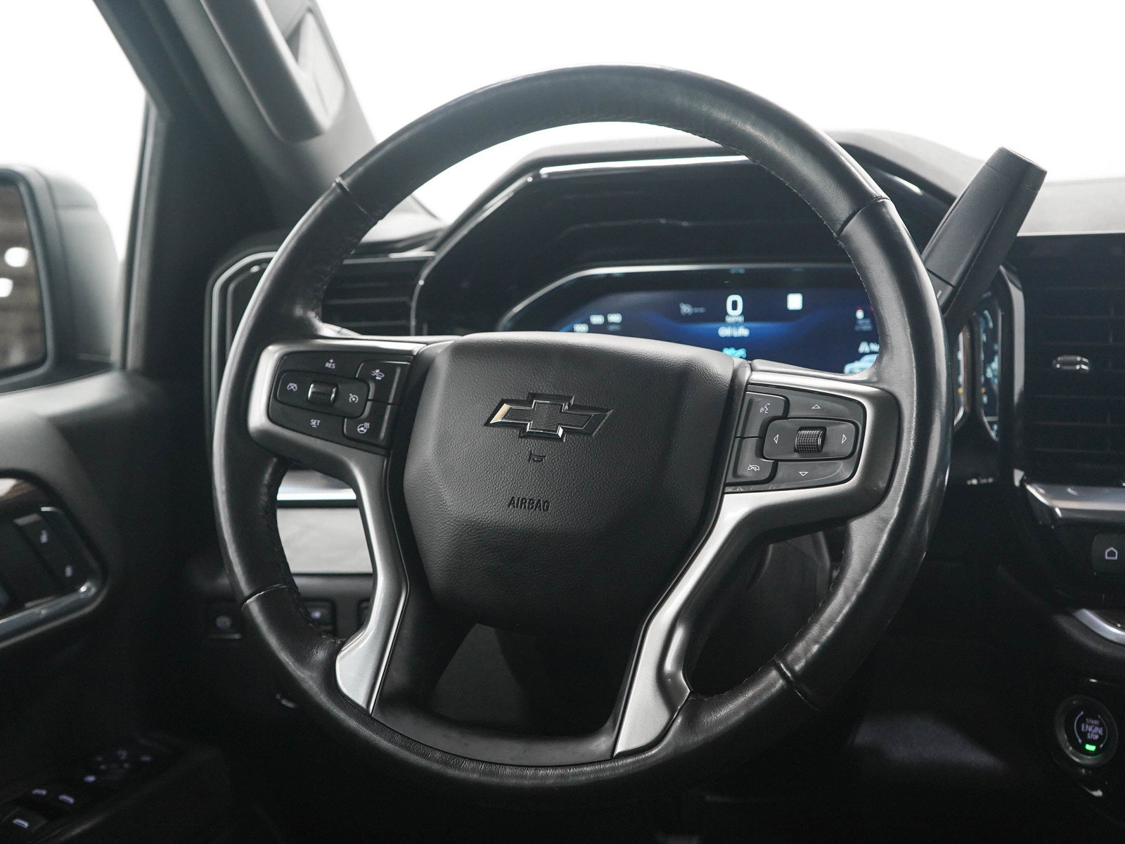 Used 2022 Chevrolet Silverado 1500 RST AWD/4WD image 16