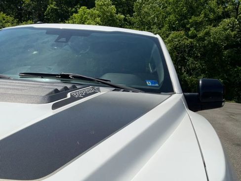 Used 2018 Ford F150 Raptor w/ Equipment Group 802A Luxury AWD/4WD image 57