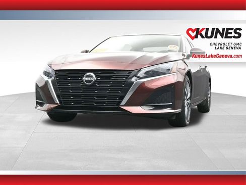 Used 2023 Nissan Altima 2.5 SV image 42