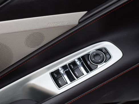 Used 2023 Chevrolet Corvette Stingray Premium Conv w/ Z51 Performance Package RWD image 18
