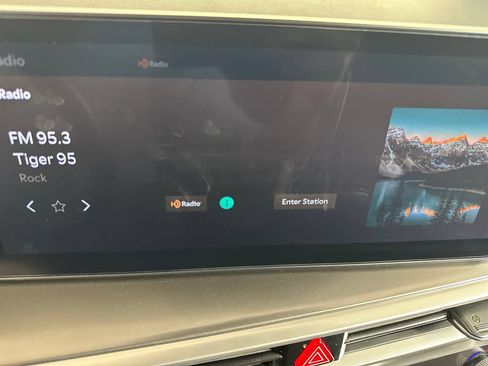 Used 2024 Kia Sorento S w/ Panoramic Sunroof Package AWD/4WD image 21